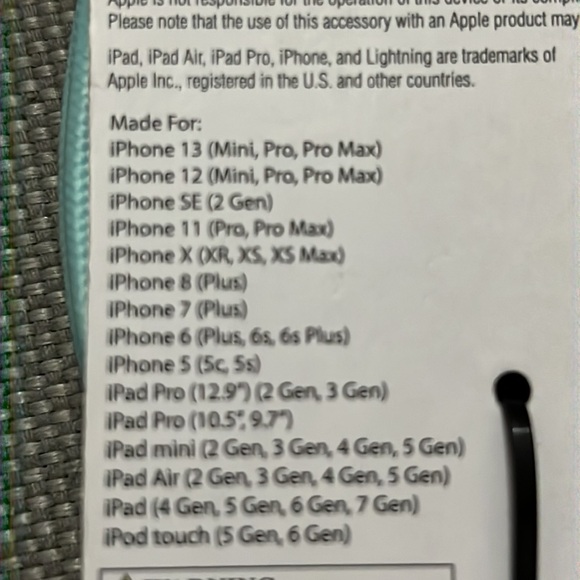 Iphone and Ipad USB Cable - Picture 3 of 4